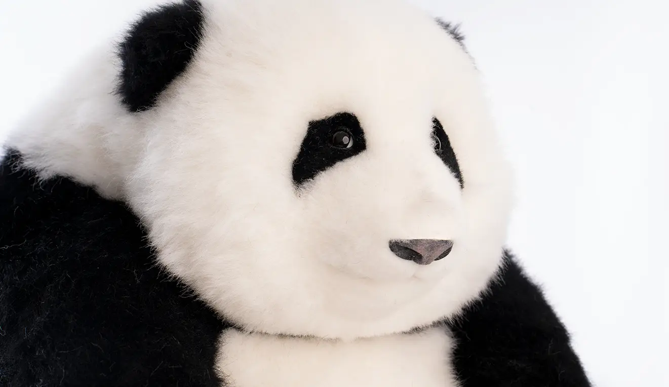 6-month-old Hehua handmade simulation panda doll pillow gift girl wool plush toy